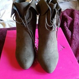 Women's olive green booties
